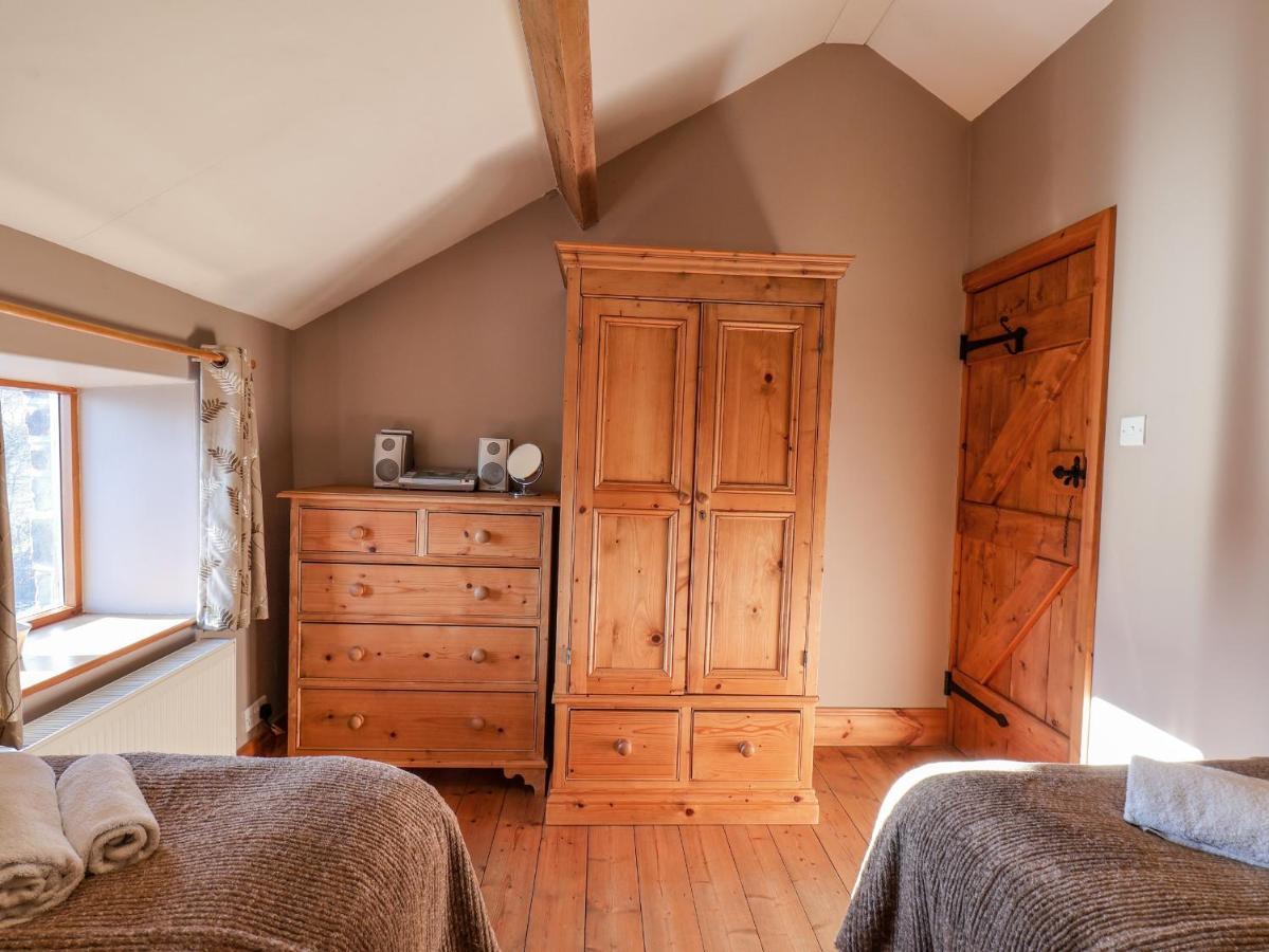 Hayloft Cottage Staintondale Kültér fotó