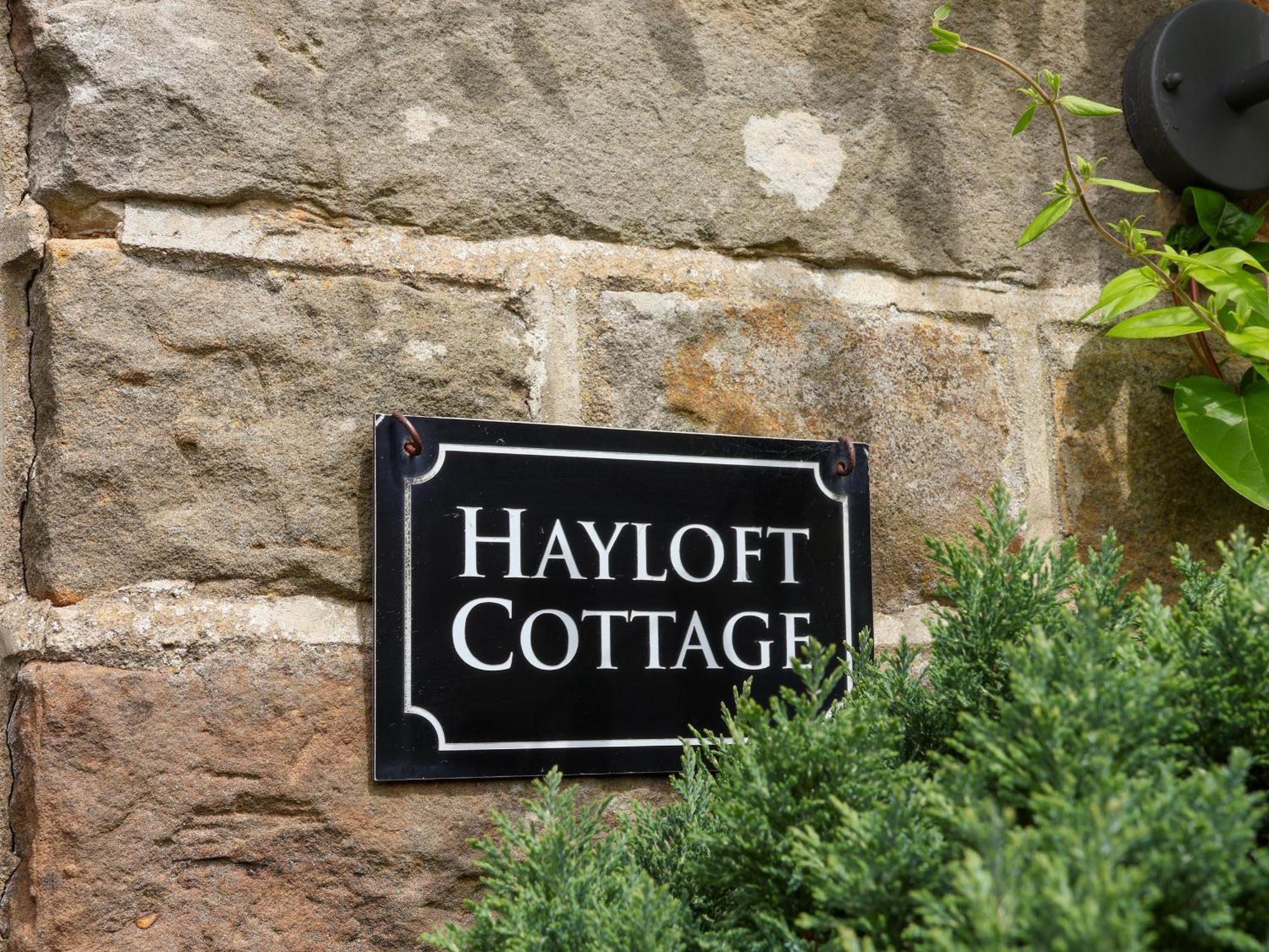 Hayloft Cottage Staintondale Kültér fotó